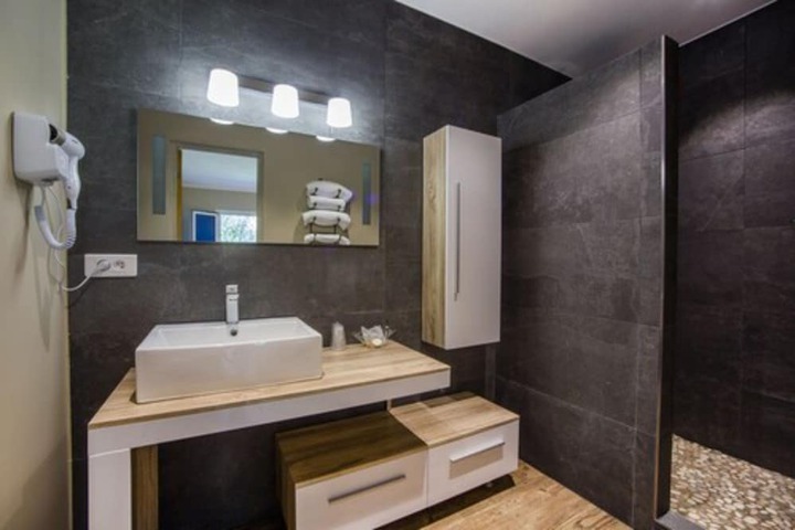 Bathroom Interior Photo