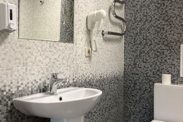 Room 32 of 88