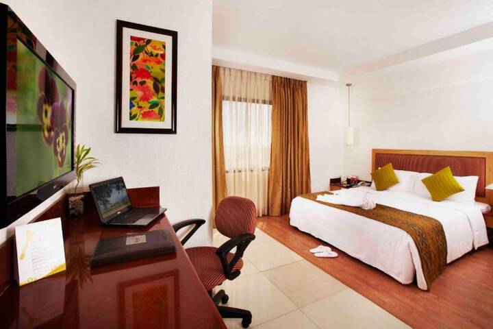 Room 7 of 43