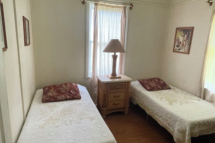 Room 20 of 102
