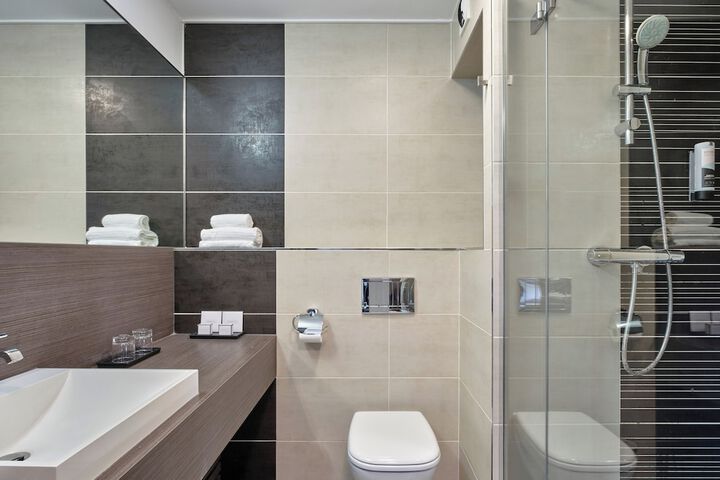 Bath Interior