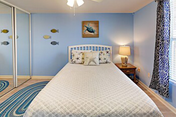 Room 50 of 65