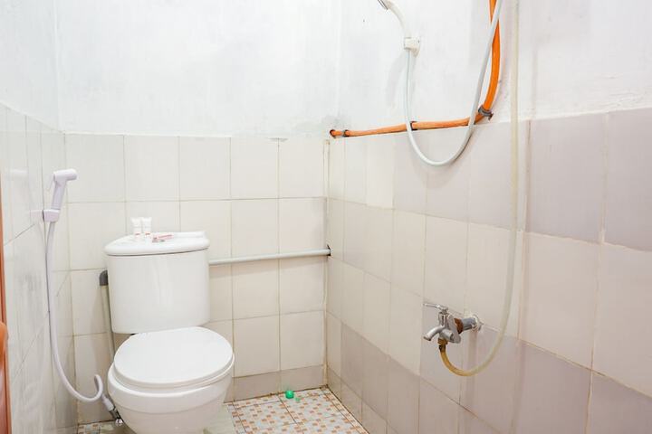 Room 17 of 21