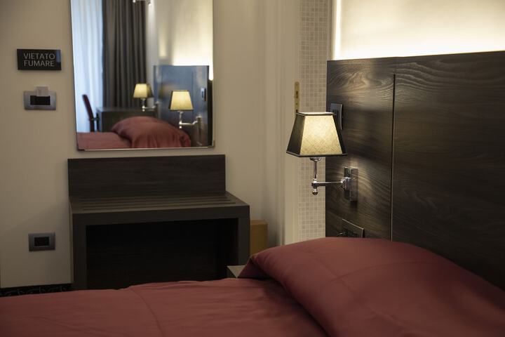 Room 13 of 43