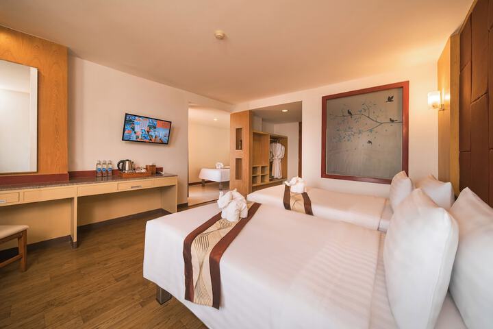 Room 21 of 74