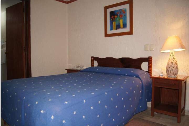 Room 15 of 26