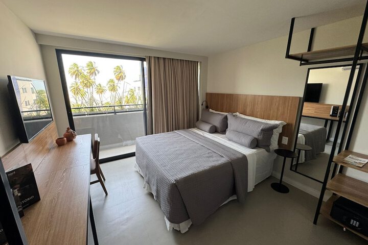 Room 10 of 22
