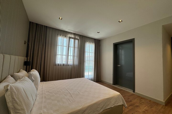 Room 16 of 59
