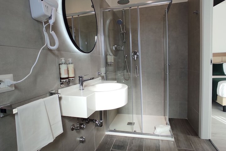 Bathroom Interior Photo