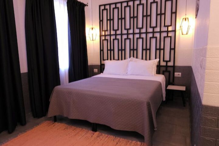 Room 9 of 55