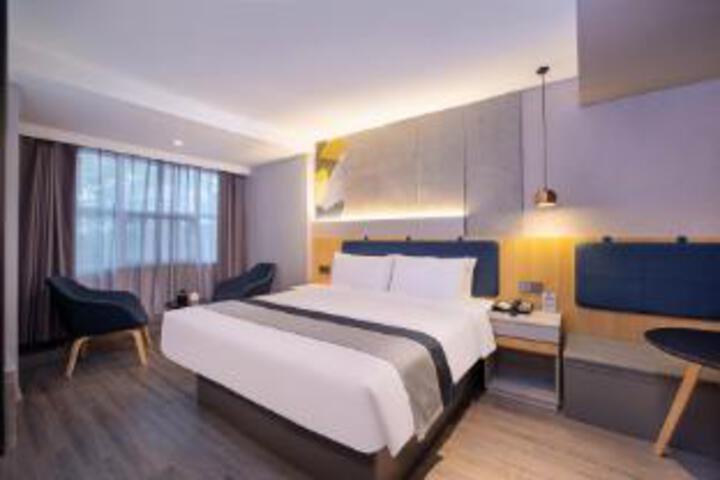 Hotel 2 of 23
