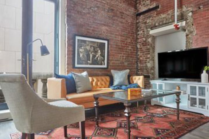 Exterior of Vintage 4BR in Downtown Crossing by Sonder