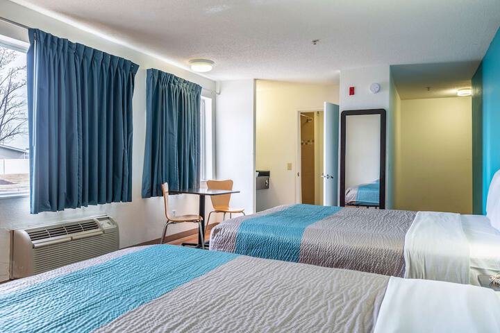 Room 21 of 46