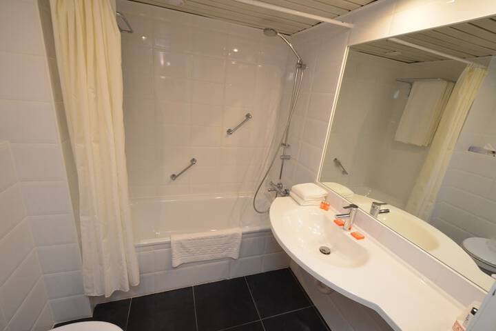 Bath Interior