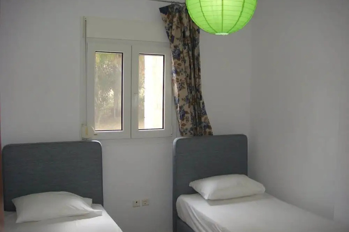 Room 3 of 15