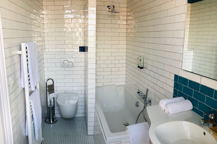 Clean Restrooms
