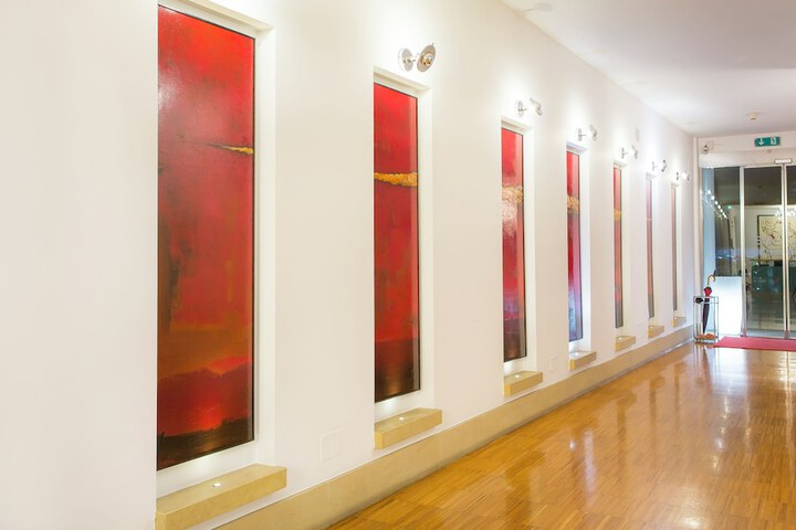Hotel Lobby