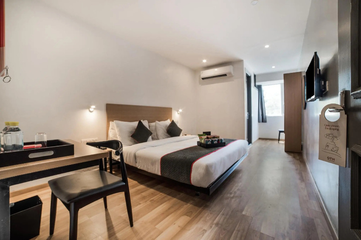 Room 3 of 18