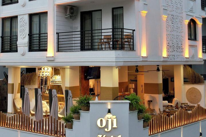 North Point Hotel