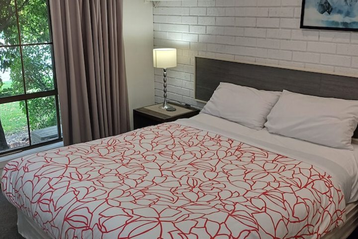 Room 42 of 95