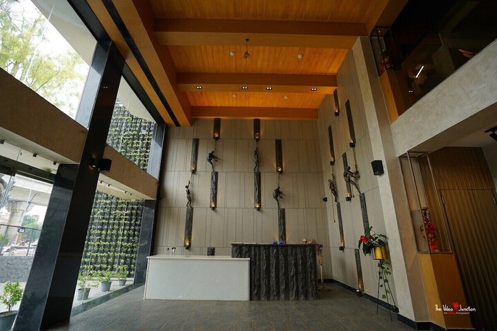 Hotel Interior 6 of 108
