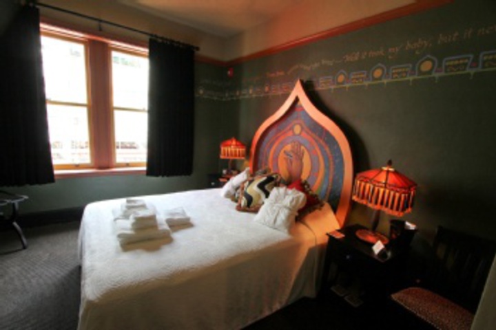 Room 406 of 420