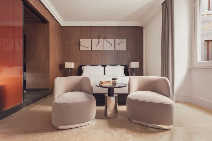 Room 19 of 52