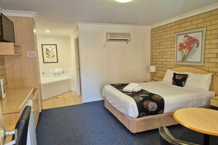 Room 20 of 43