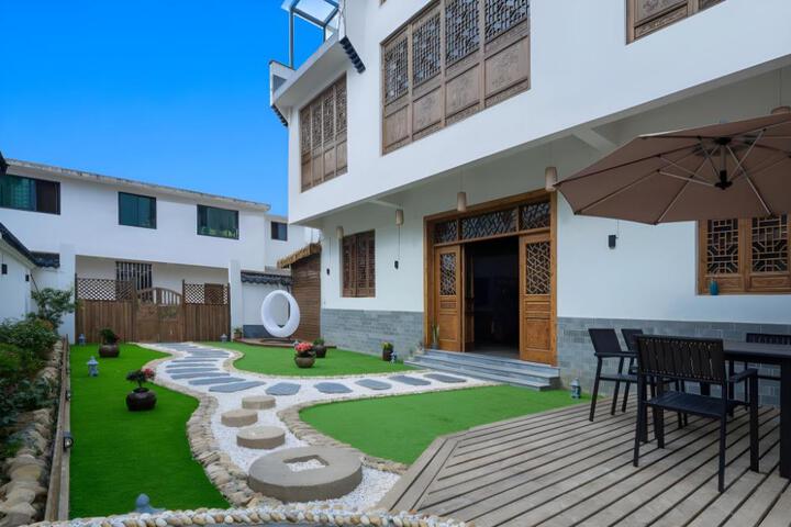 Floral Hotel Tingfengshuo B & B Huangling Scenic Spot
