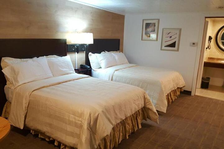 Image of Stucco Lodge
