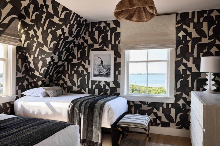 Room 48 of 116