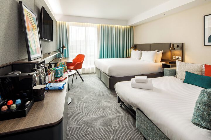 Room 30 of 108
