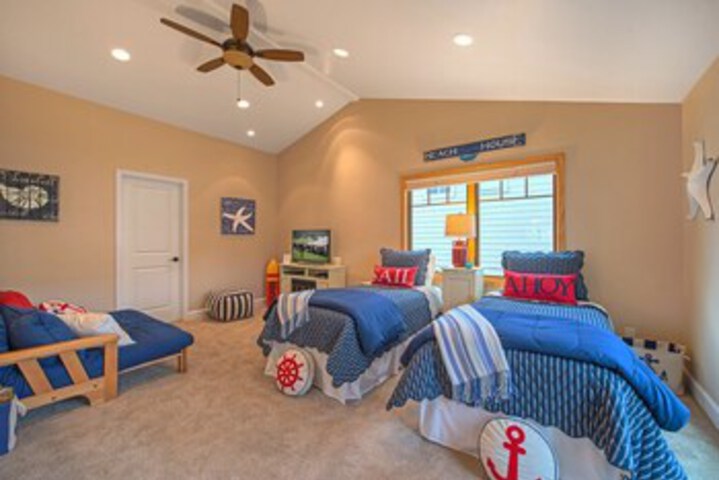 Room 18 of 19