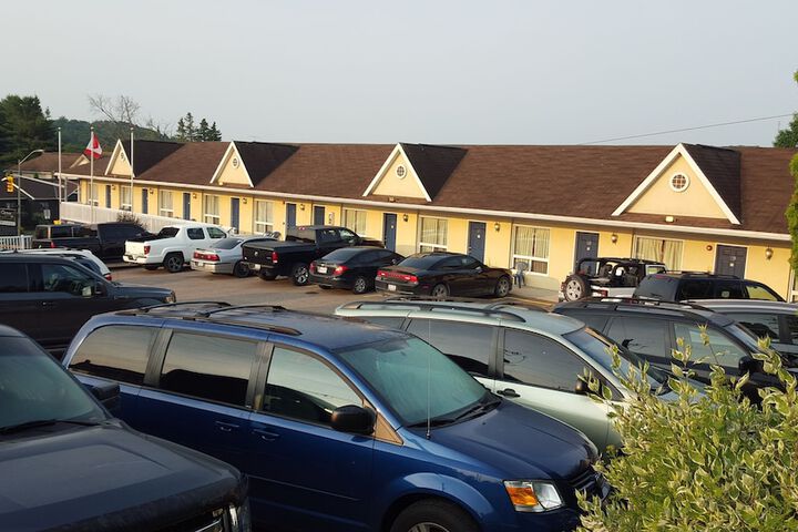 Property Grounds 39 of 43