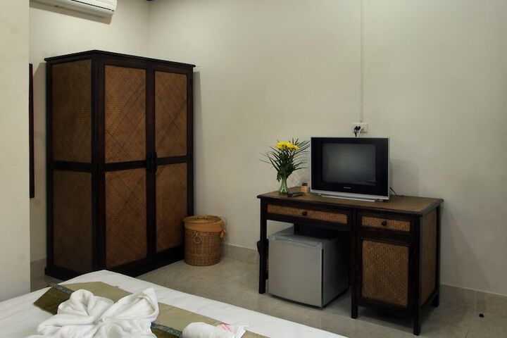 Room 10 of 44