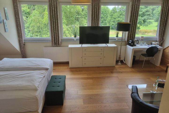 Room 15 of 39