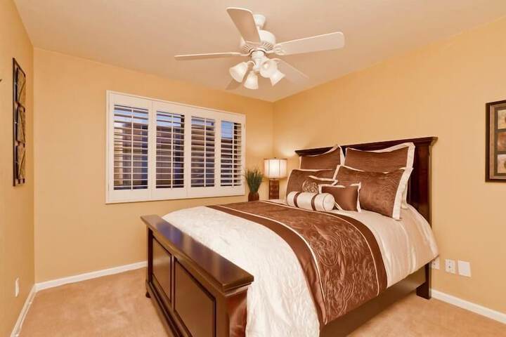 Room 2 of 26