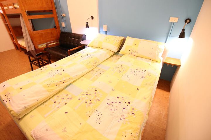 Room 21 of 54