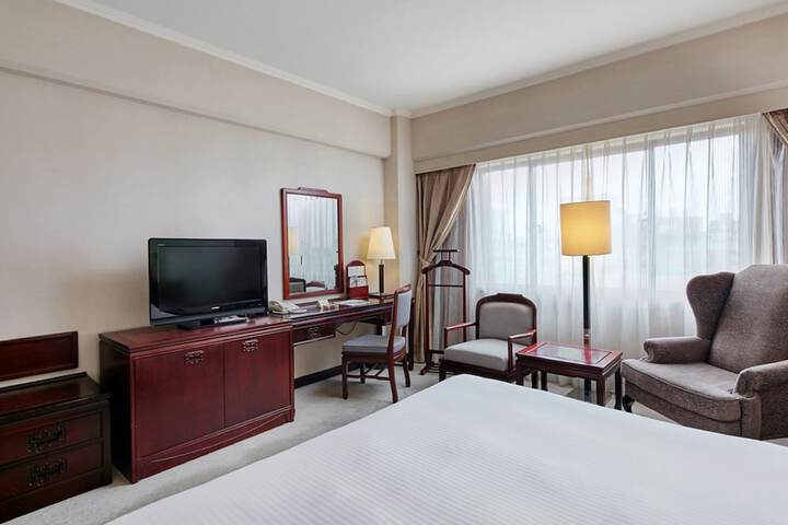 Room 29 of 52