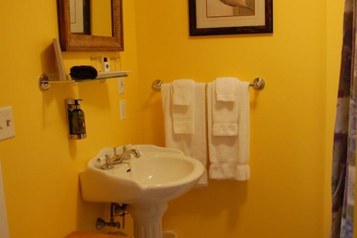 Room 45 of 63