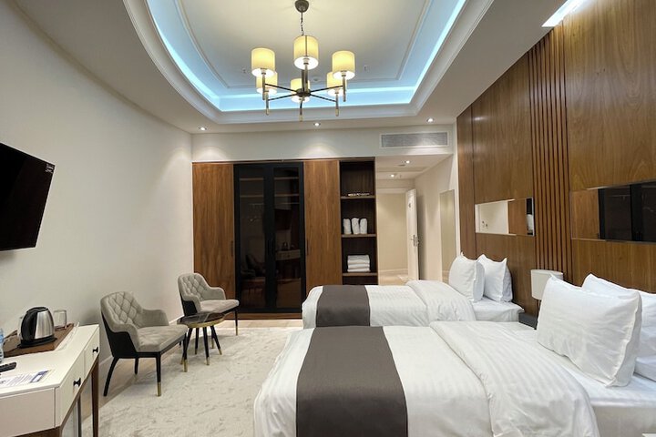 Room 10 of 45