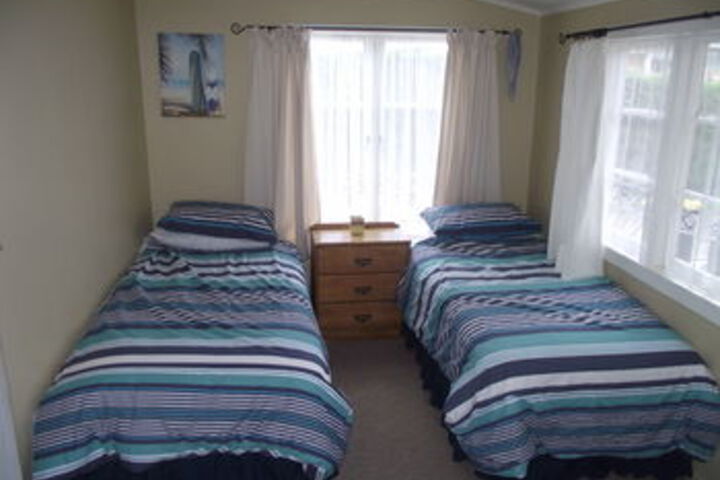 Room 8 of 17