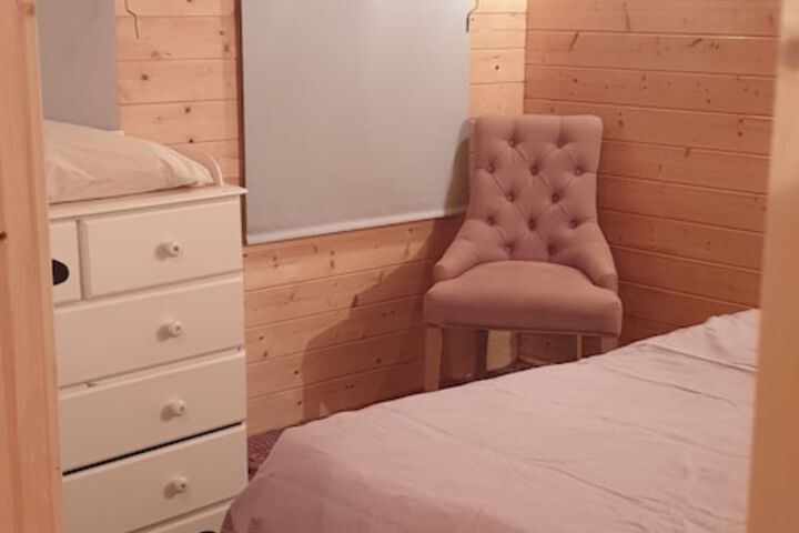 Room 3 of 13