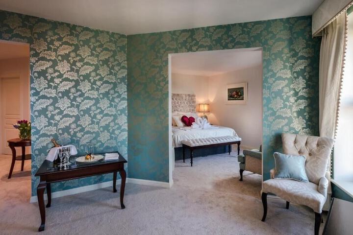 Room 5 of 39