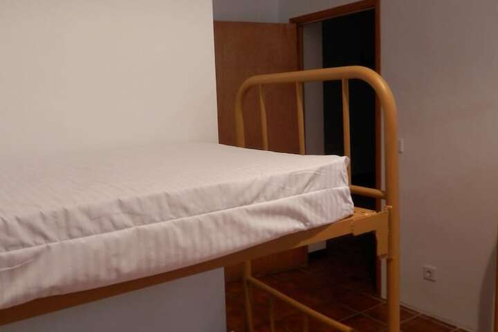 Room 3 of 19