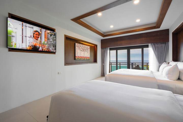 Room 19 of 107