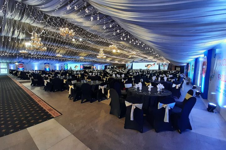 Ballroom/Hall 25 of 35