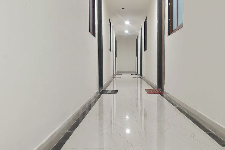 Hotel Tirth Heritage RamMandir Ayodhya