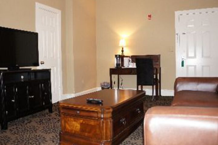 Room 40 of 53