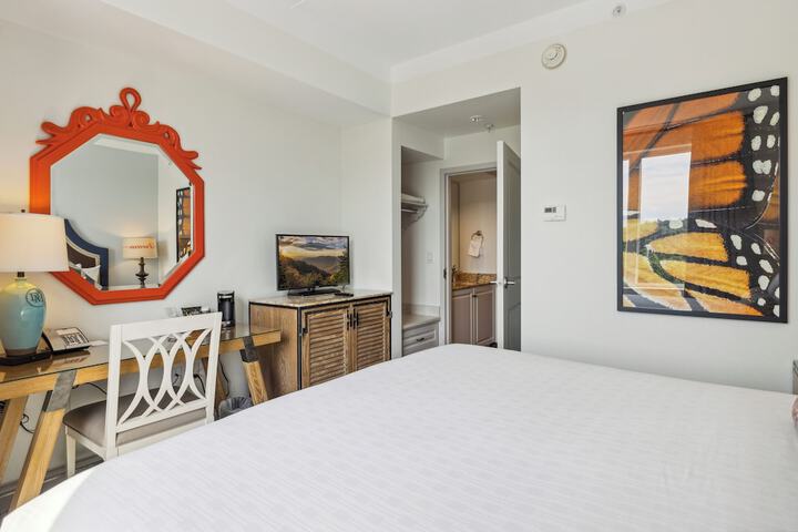 Room 3 of 57